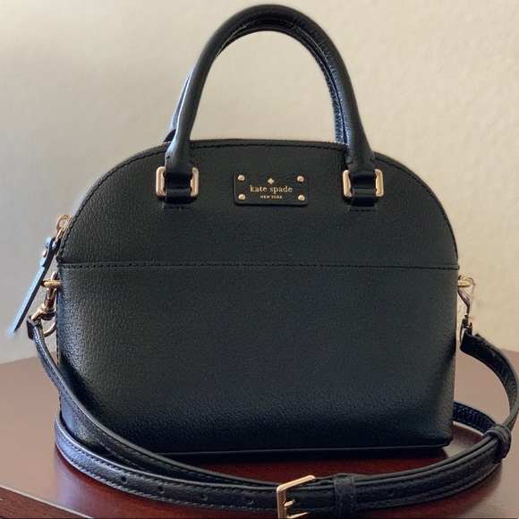 kate spade Handbags - NWT♠️Kate Spade Grove Street Mini Carli